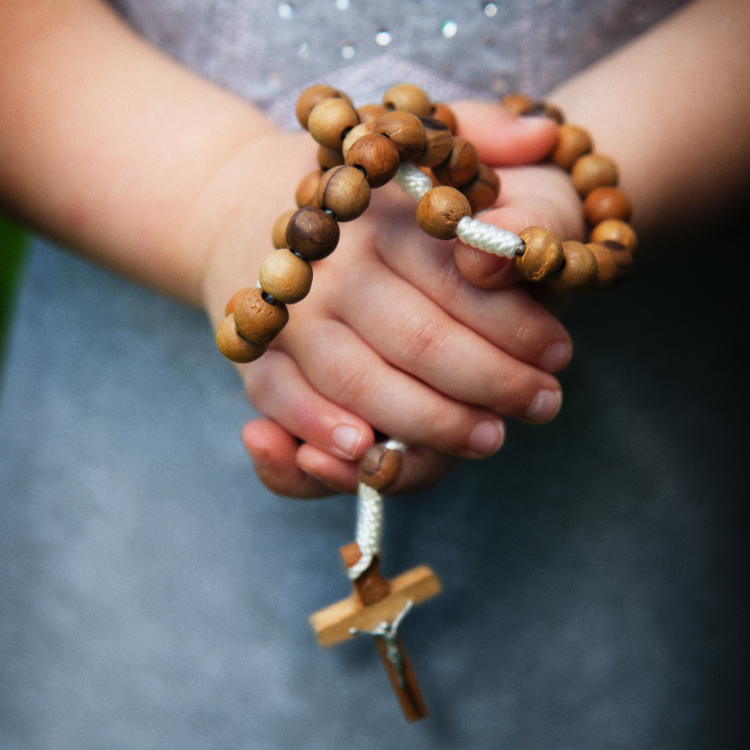 Hands praying - wooden Rosary